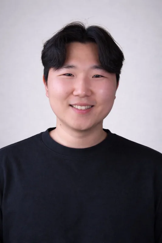 Jaehwan Kim headshot